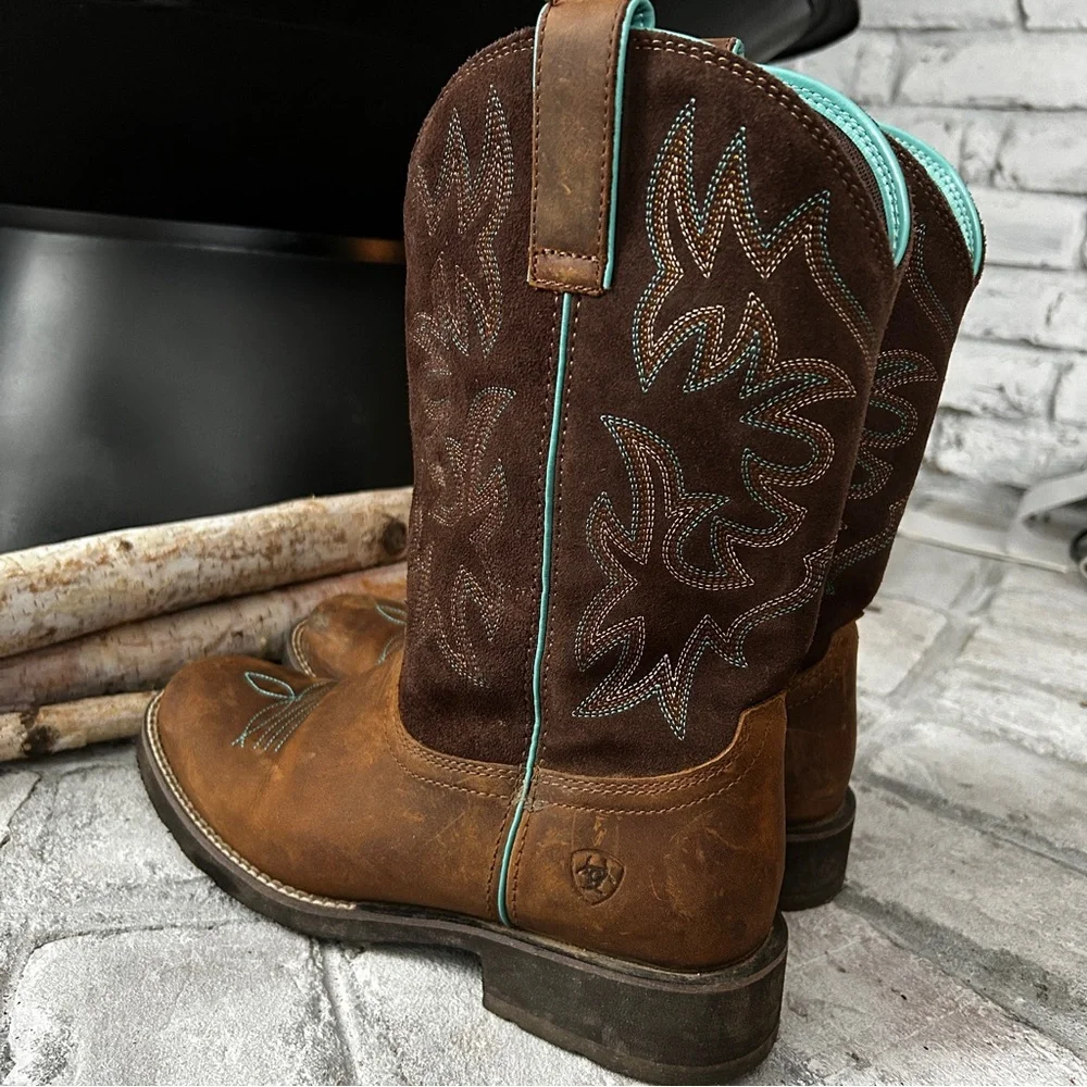 Ariat Delilah Round Toe Western Boots women's size 9B - Picture 4 of 9